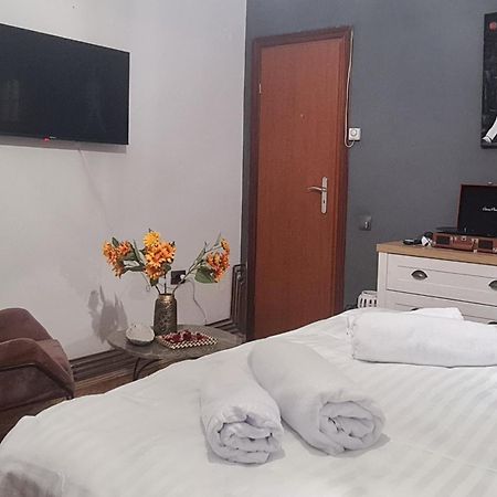 Cozy Studio In Noble House Main Square Cluj-Napoca Exterior foto